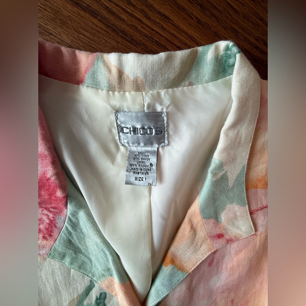 Chico's Linen Blend Spring Floral Button Front Jacket Women Size 1 - Picture 4 of 4